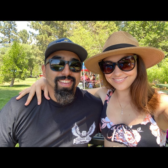 Meet your Posher, Elizabeth - Picture 1 of 1